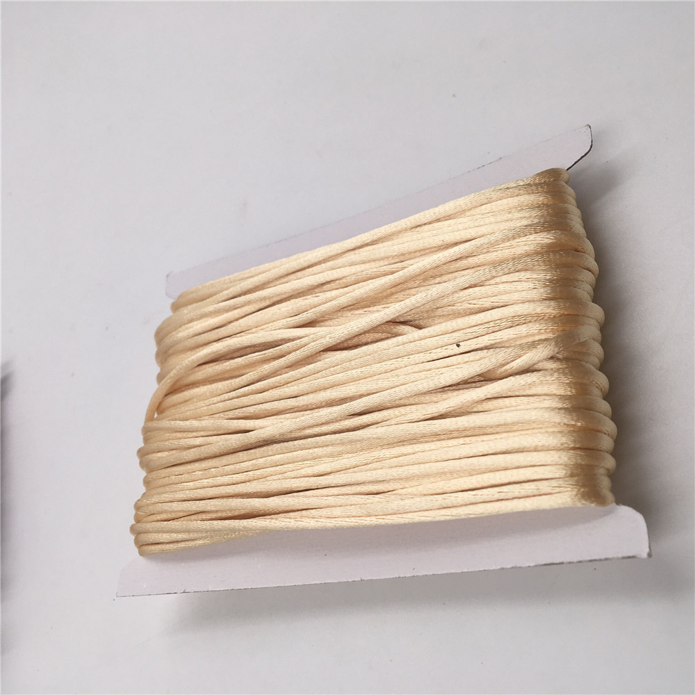 Ribbon Wired Satin - 2mm Khaki Satinkordel Makramee Chinesischer Knoten