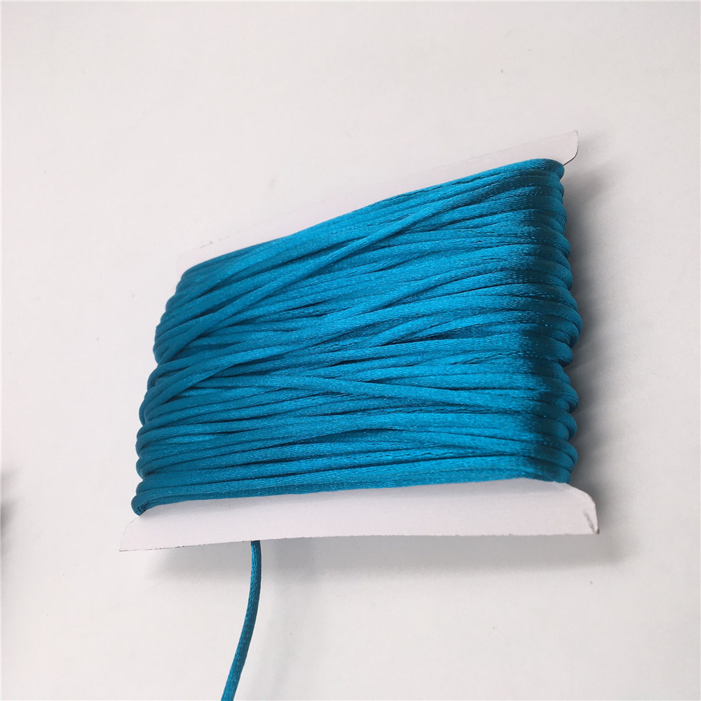 2 mm geflochtene Makramee-Seid – Ribbon Wired Satin Bewertung und Preis