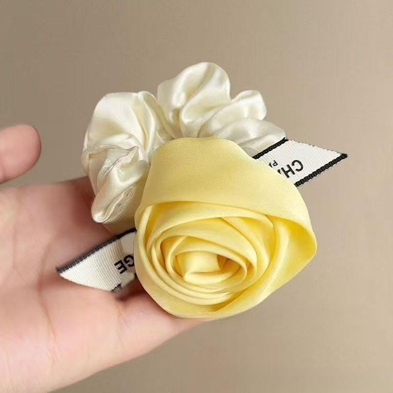 Satin-Rosenblüten-Haargummi mi – Ribbon Wired Satin Bewertung und Preis