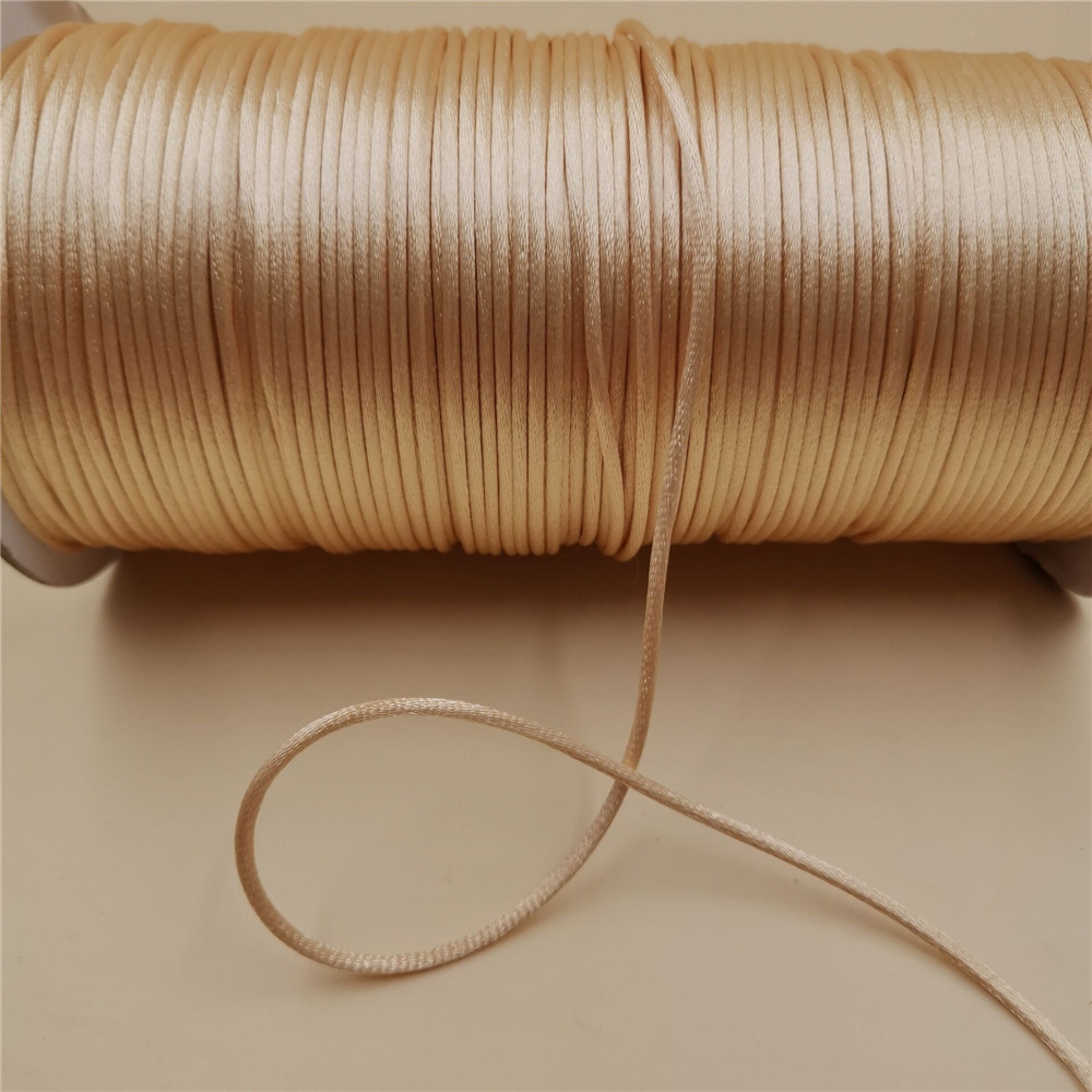 2mm Khaki Satinkordel Makramee – Ribbon Wired Satin Bewertung und Preis